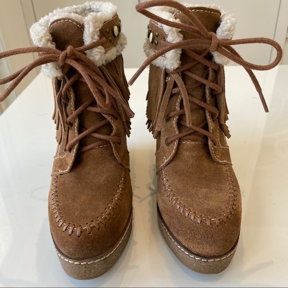 Sam Edelman Kemper Bootie. Worn Once. Size 7 1/2 - Picture 5 of 10